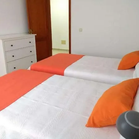 Sleeps 6 Wifi * Tahiche