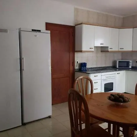 Sleeps 6 Wifi * Tahiche